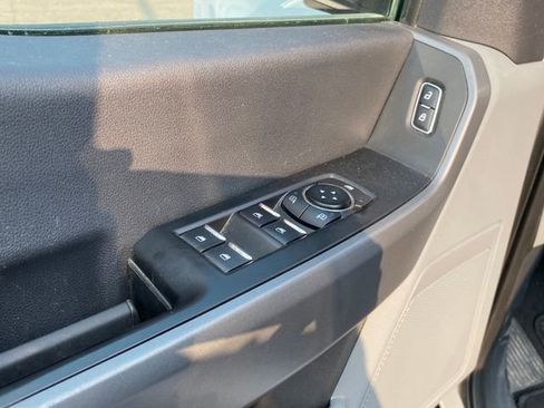 Used 2024 Ford F250 XLT image 10