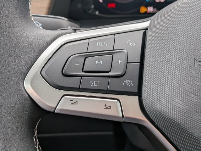 New 2026 Volkswagen Atlas SE FWD image 27