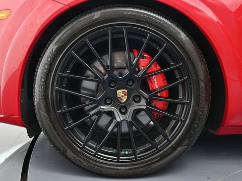 Used 2023 Porsche Cayenne GTS w/ Premium Package Plus image 26
