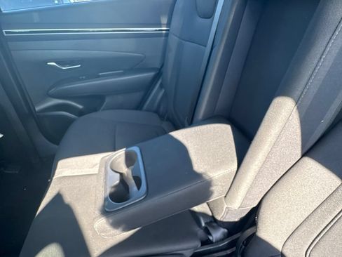 Used 2024 Hyundai Tucson SE FWD image 33