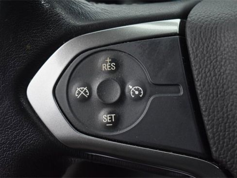 Certified 2018 Chevrolet Silverado 1500 LT w/ All Star Edition image 26