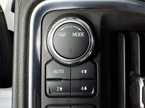 Used 2022 GMC Sierra 1500 SLT image 15