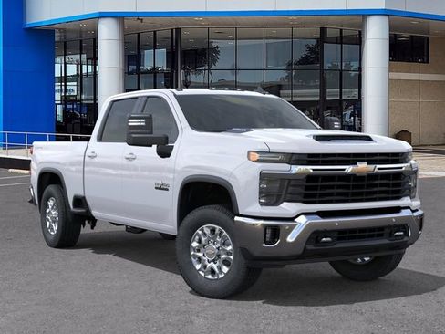 New 2026 Chevrolet Silverado 2500 LT w/ Texas Edition AWD/4WD image 7