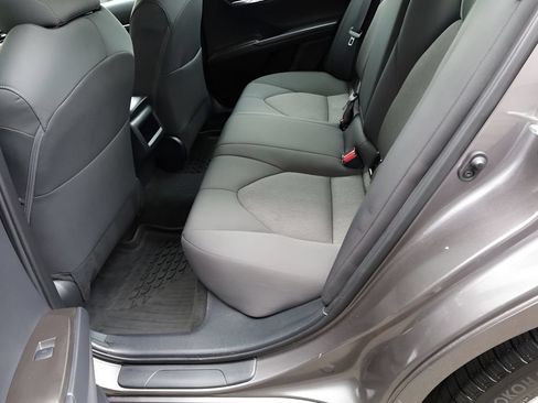 Certified 2023 Toyota Camry LE FWD image 22