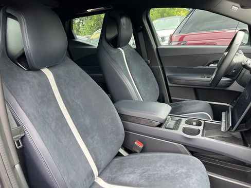 Used 2023 Fisker Ocean Extreme AWD/4WD image 19