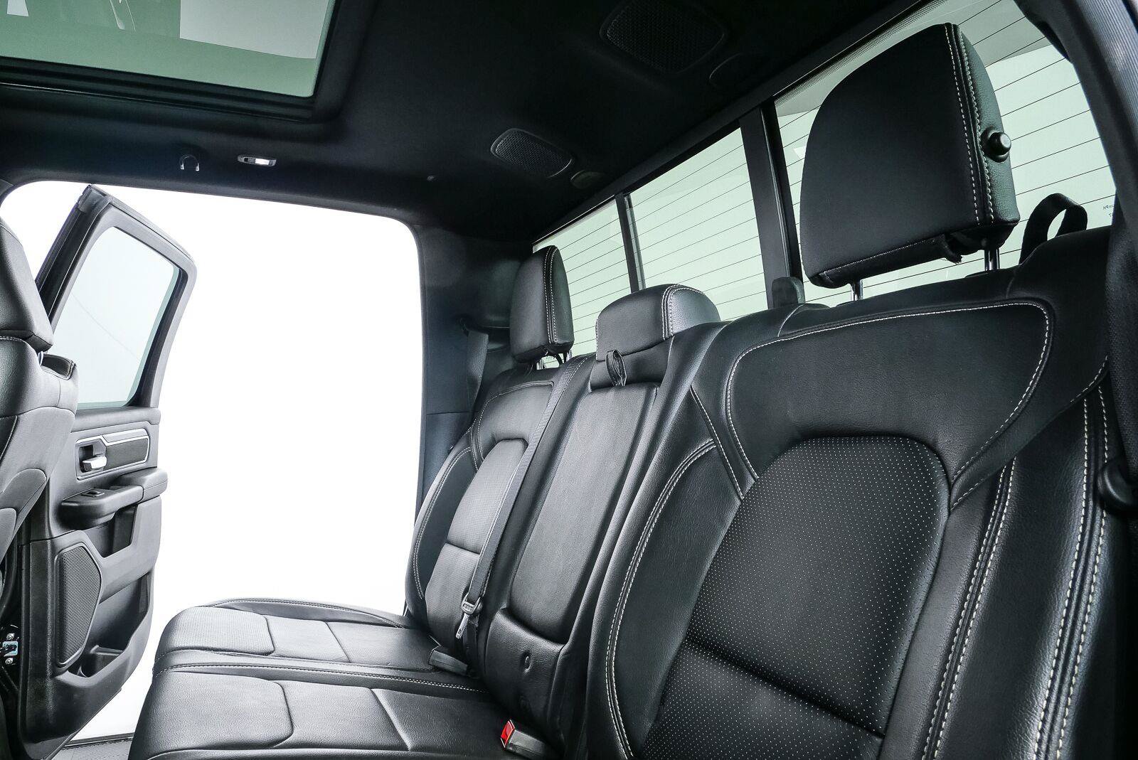 Used 2022 RAM 1500 Big Horn AWD/4WD image 21