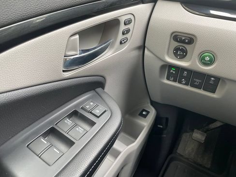 Certified 2019 Honda Ridgeline RTL-E image 11