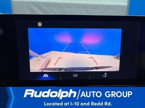 Used 2024 Chevrolet Colorado Z71 w/ Z71 Convenience Package 2 image 22