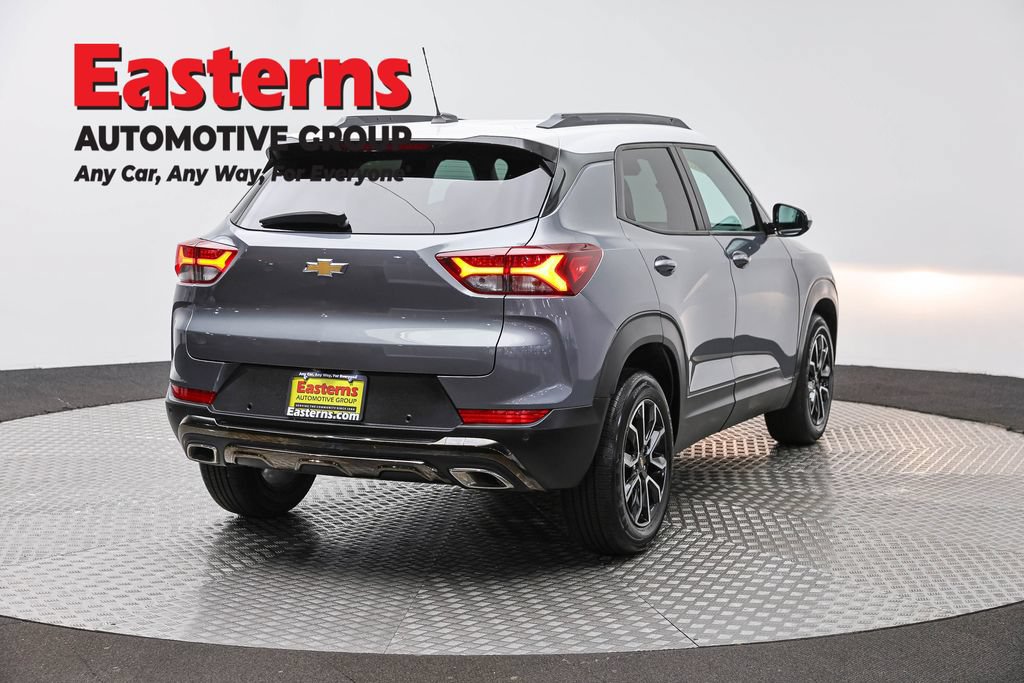 Used 2021 Chevrolet TrailBlazer ACTIV w/ Convenience Package FWD image 6