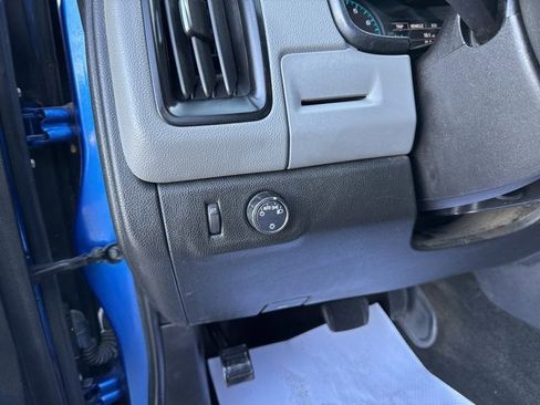 Used 2018 Chevrolet Colorado W/T w/ WT Convenience Package image 26