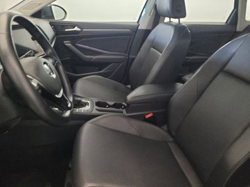 Used 2019 Volkswagen Jetta SEL FWD image 17