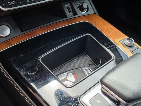 Used 2021 Audi Q5 Premium Plus image 40