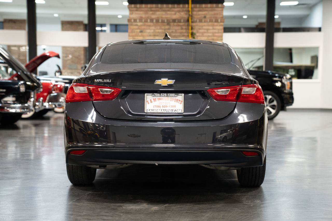 Used 2022 Chevrolet Malibu LS FWD image 13
