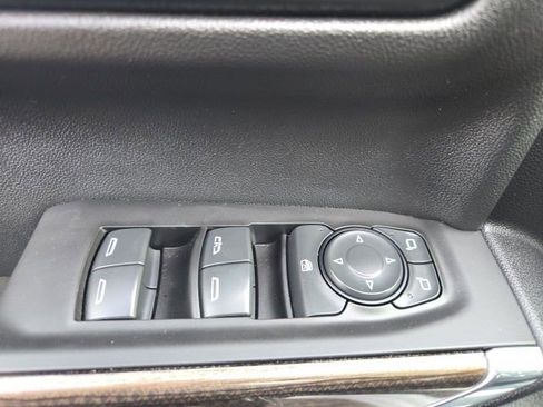 Used 2021 Chevrolet Silverado 1500 LT image 55