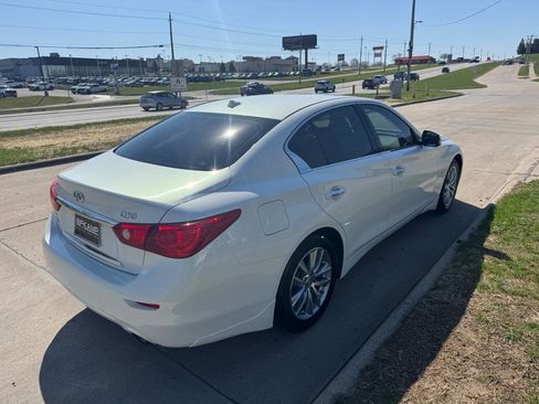 Used 2015 INFINITI Q50 Premium w/ Navigation Package image 5