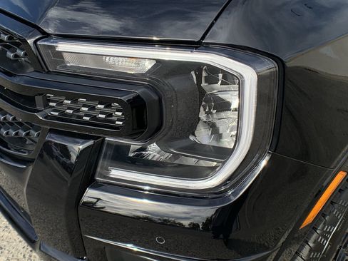 New 2025 Ford Ranger XLT image 11