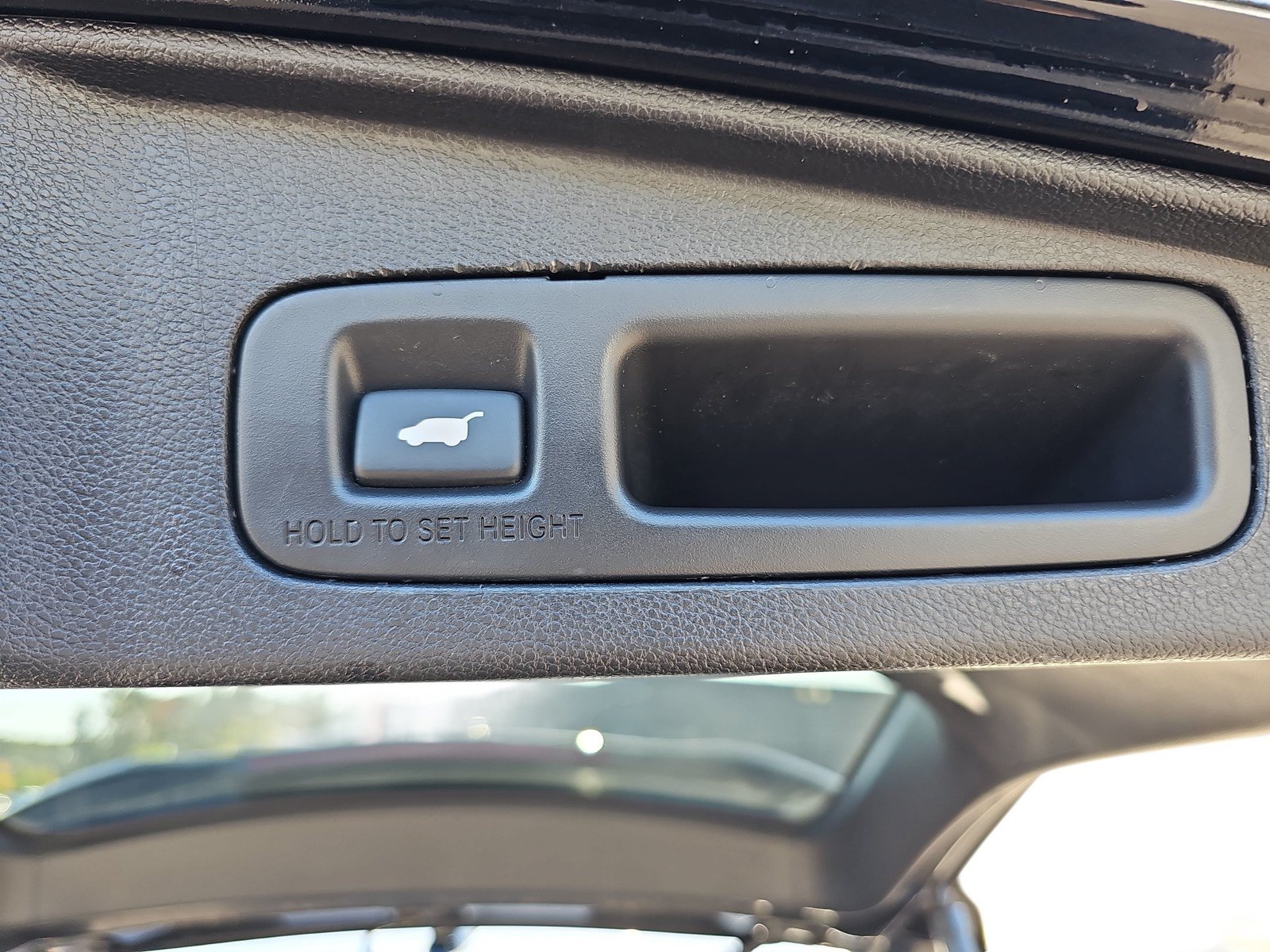 Used 2020 Honda CR-V Touring image 31