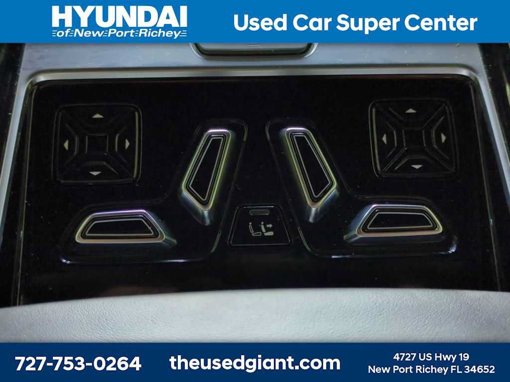 Used 2021 Audi A8 L 3.0T w/ Luxury Package AWD/4WD image 32