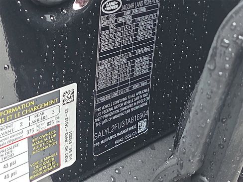 New 2026 Land Rover Range Rover Velar Dynamic SE image 38