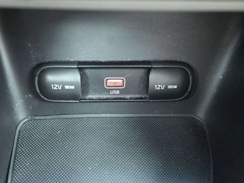 Used 2022 Kia Sportage Nightfall Edition FWD image 31