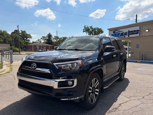 Used 2016 Toyota 4Runner Limited RWD image 1