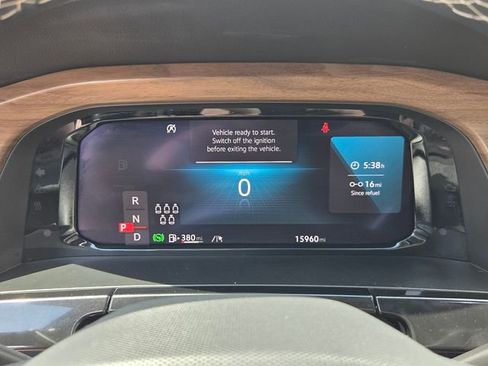 Used 2025 Volkswagen Atlas SE FWD image 26