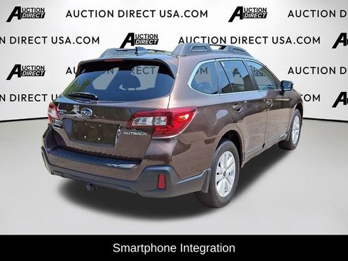 Used 2019 Subaru Outback 2.5i Premium image 8