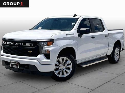 Used 2024 Chevrolet Silverado 1500 Custom RWD image 1