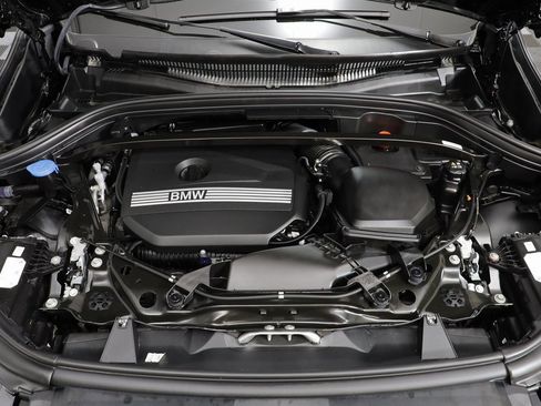 Certified 2025 BMW X1 xDrive28i w/ Technology Package image 24