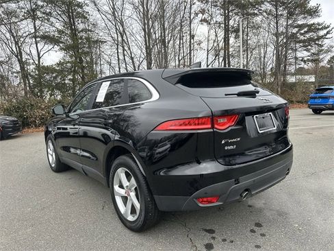 Used 2020 Jaguar F-PACE image 3