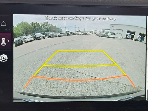 Certified 2025 Kia Seltos S FWD image 17