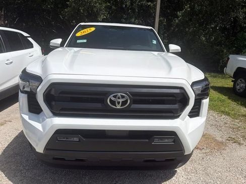 Used 2025 Toyota Tacoma SR5 RWD image 2
