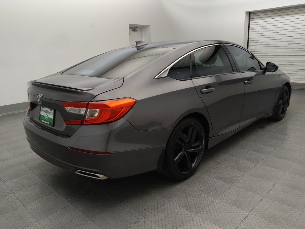 Used 2018 Honda Accord Sport image 9