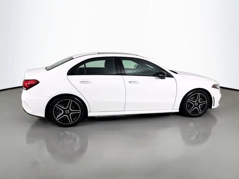 Used 2019 Mercedes-Benz A 220 image 8