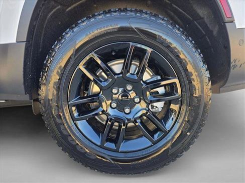 New 2026 Land Rover Defender 130 S image 10