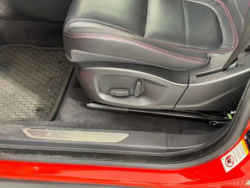 Used 2020 Jaguar E-PACE Checkered Flag image 15