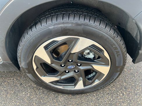 Certified 2024 Subaru Crosstrek 2.5i Limited w/ Popular Package #3A image 9