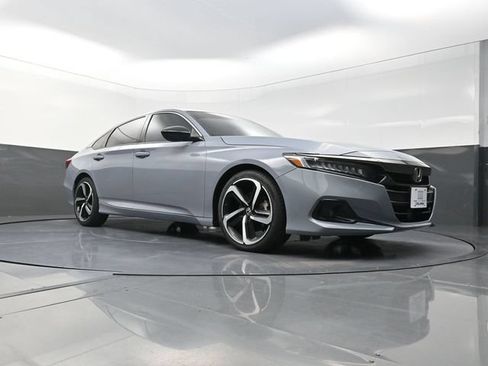 Used 2022 Honda Accord Sport image 19
