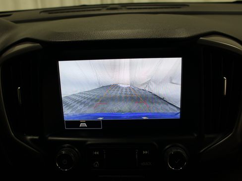 Used 2024 GMC Terrain AT4 AWD/4WD image 17