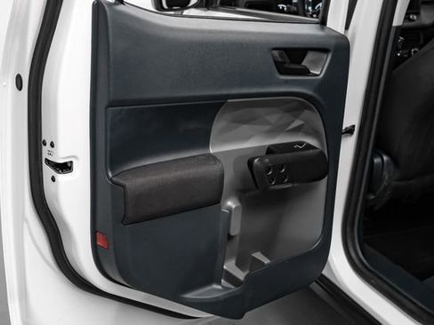 Used 2022 Ford Maverick XL image 38