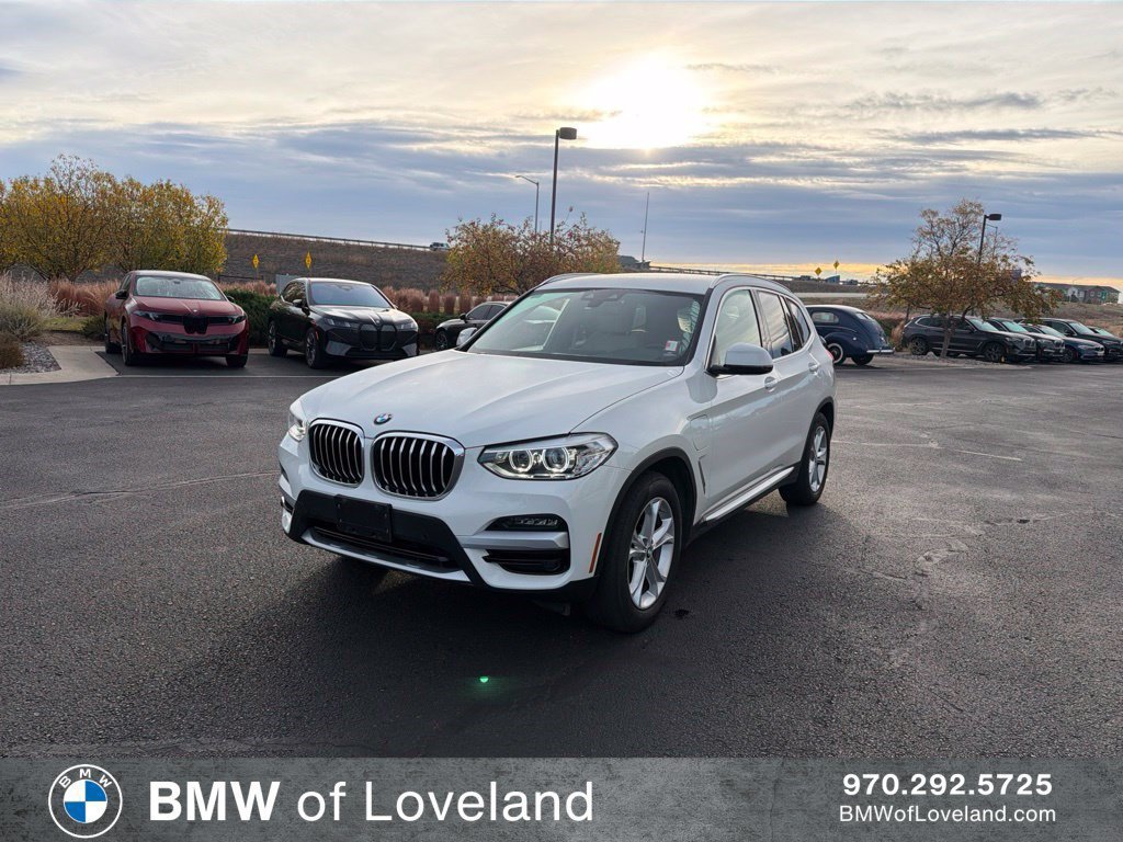 Used 2021 BMW X3 xDrive30e AWD/4WD image 1