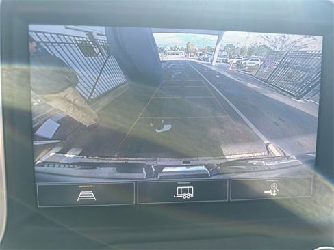 Used 2021 GMC Sierra 1500 SLT w/ SLT Premium Plus Package image 18