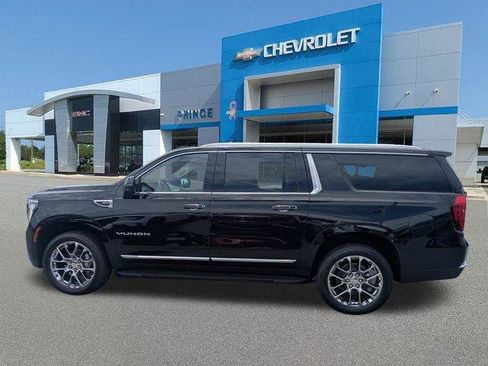 New 2026 GMC Yukon XL Elevation w/ LPO, Floor Liner Package RWD image 8