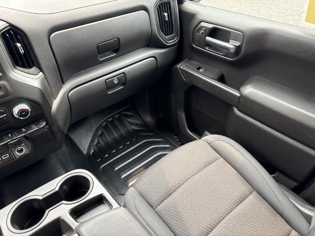 Used 2025 GMC Sierra 1500 Pro w/ X31 Off-Road Package AWD/4WD image 21