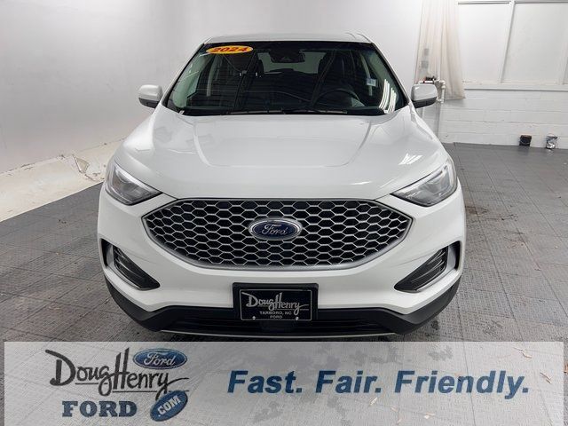 Used 2024 Ford Edge SEL AWD/4WD image 2
