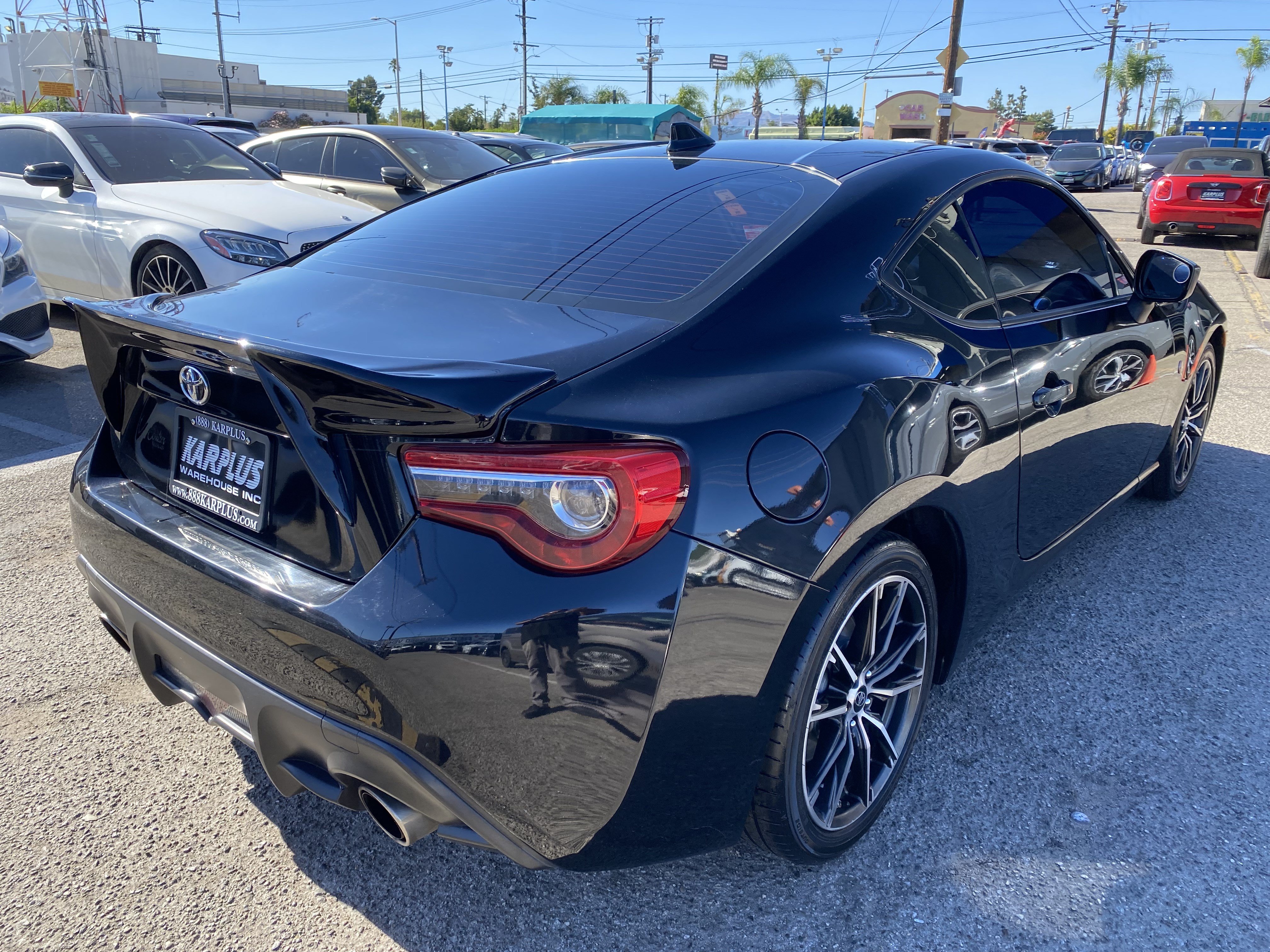 Used 2017 Toyota 86 RWD image 11