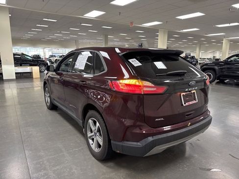 Used 2022 Ford Edge SEL w/ Convenience Package image 5