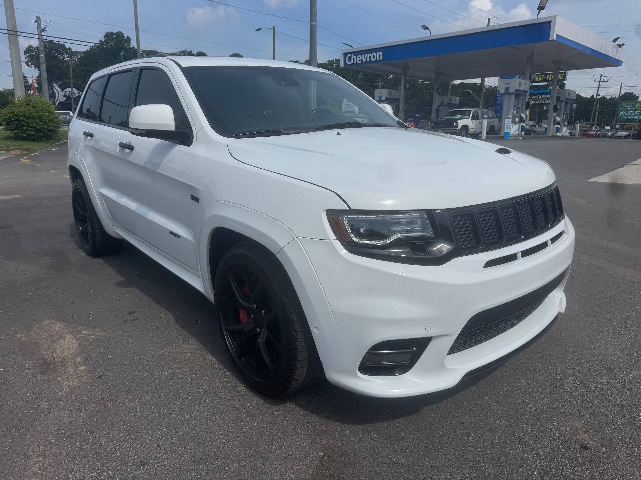 Used 2020 Jeep Grand Cherokee SRT AWD/4WD image 8