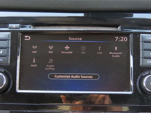 Used 2020 Nissan Rogue Sport SV image 19