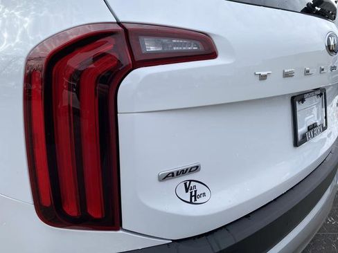 Used 2021 Kia Telluride SX w/ SX Prestige Package image 35